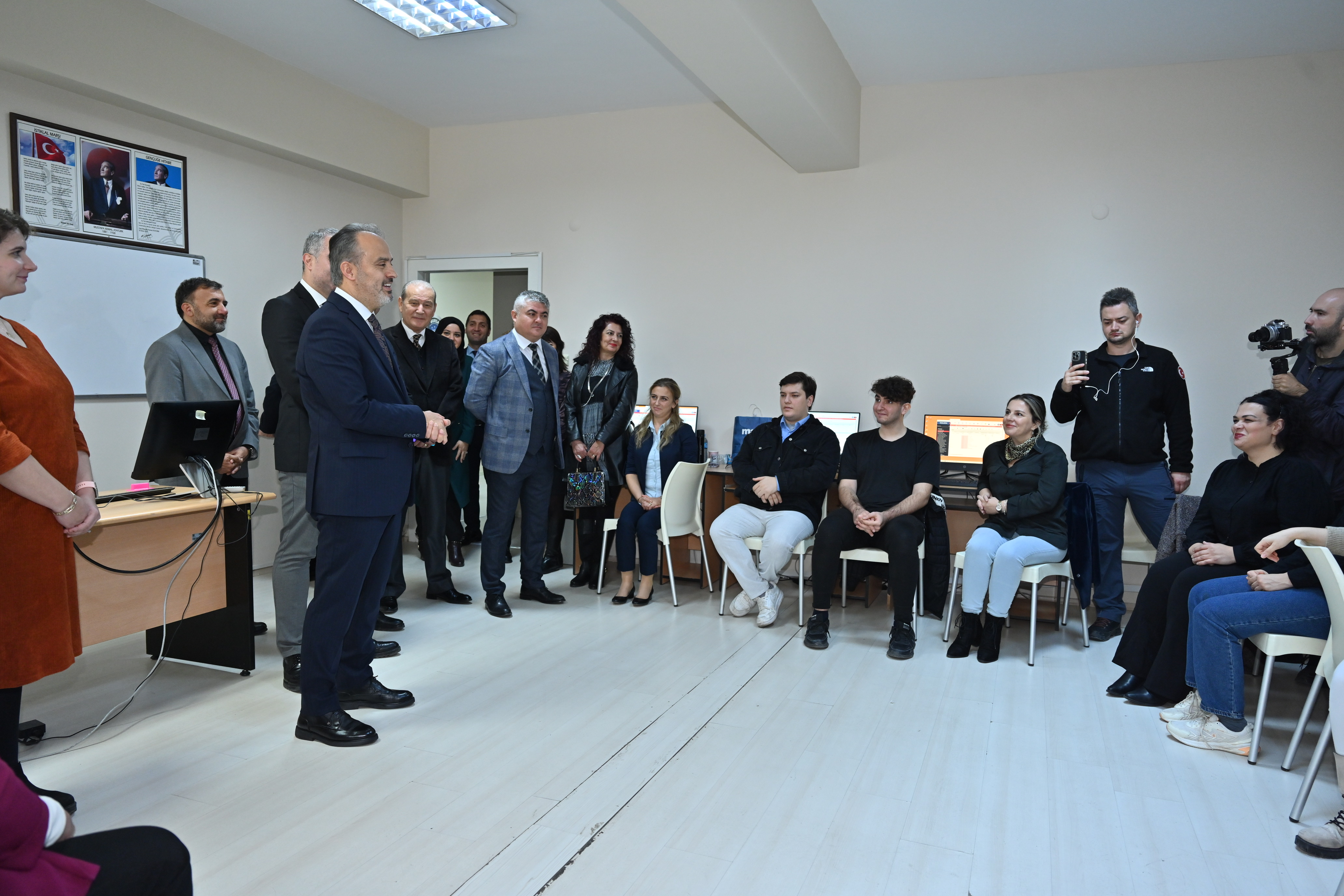 Büyükşehir istihdama odaklandı 