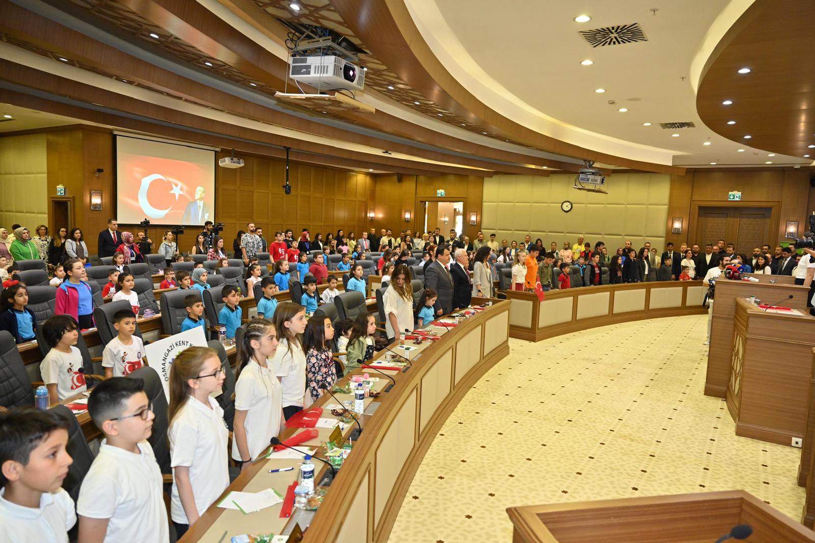 Büyükşehir Meclisi’nde söz hakkı çocukların 