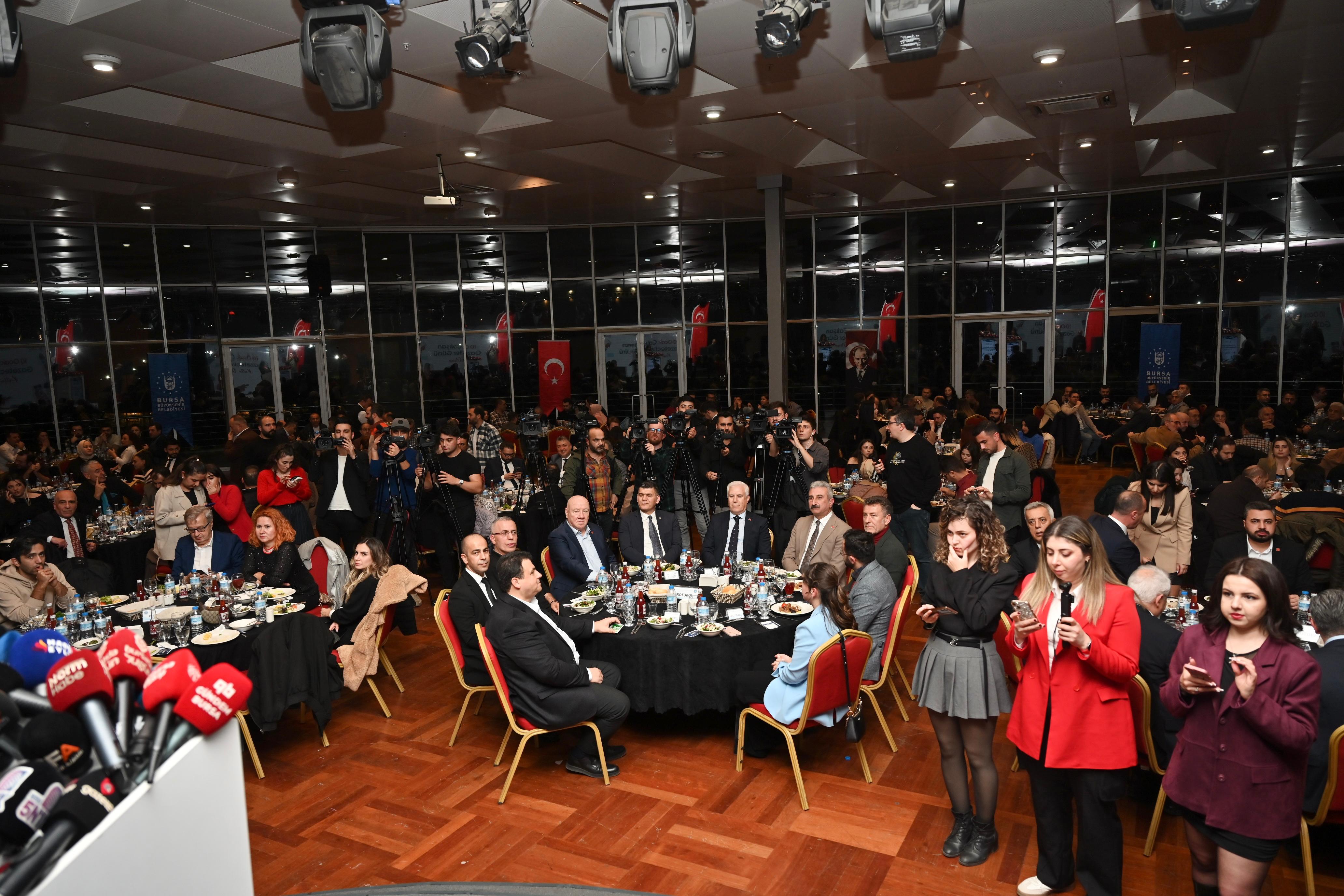 Başkan Bozbey, Çalışan Gazeteciler Günü’nde basın mensuplarıyla buluştu 