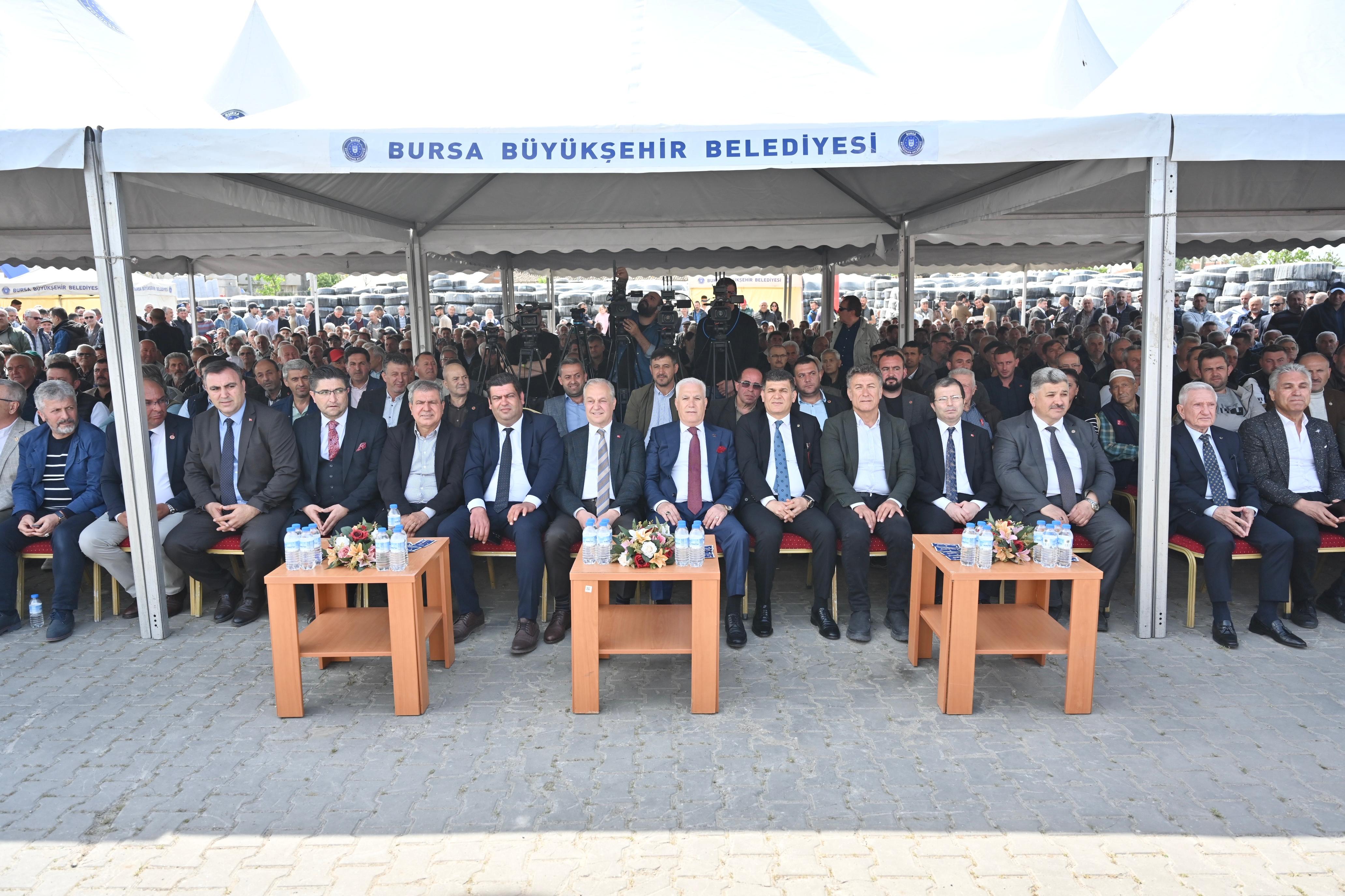 Bursa Büyükşehir’den çiftçiye büyük destek: Üreticiler sulama borularına kavuştu 