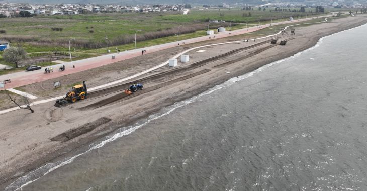 Plajlar yaza hazır hale getiriliyor