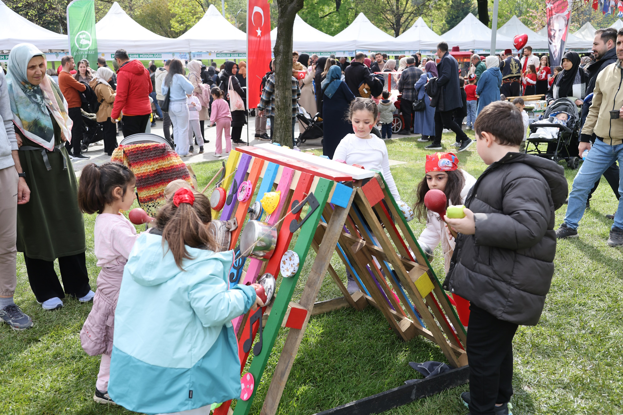23 Nisan Bursa’da coşkuyla kutlandı 
