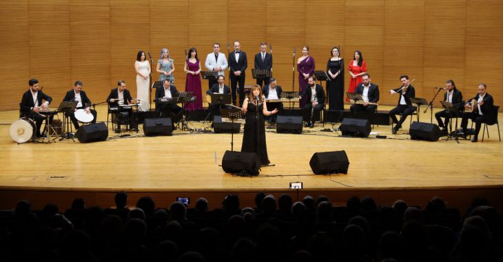 Sanatseverlere şarkı ve türkülerle müzik ziyafeti