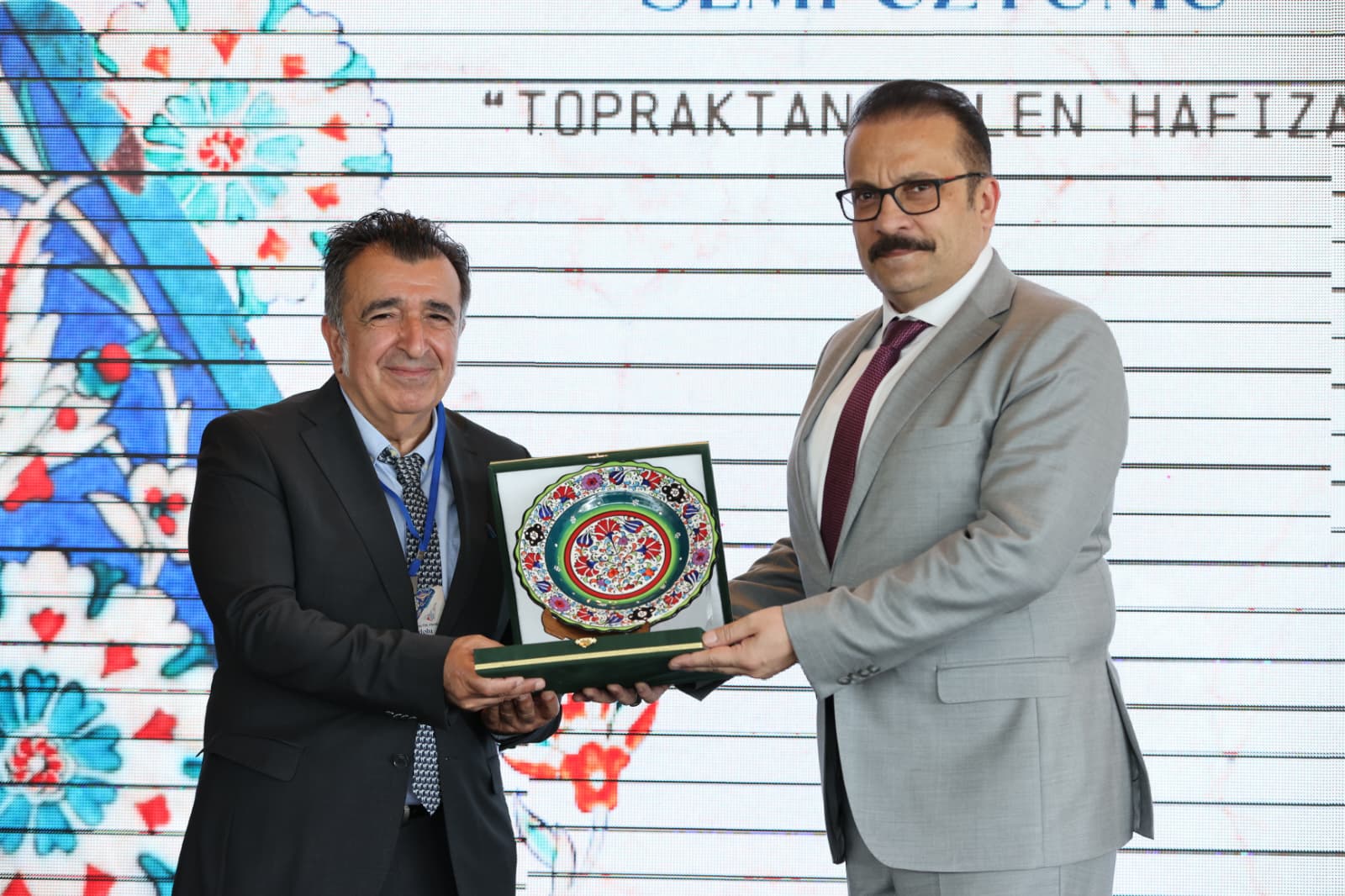 Anadolu’nun seramik kültürü Bursa’da konuşuldu 