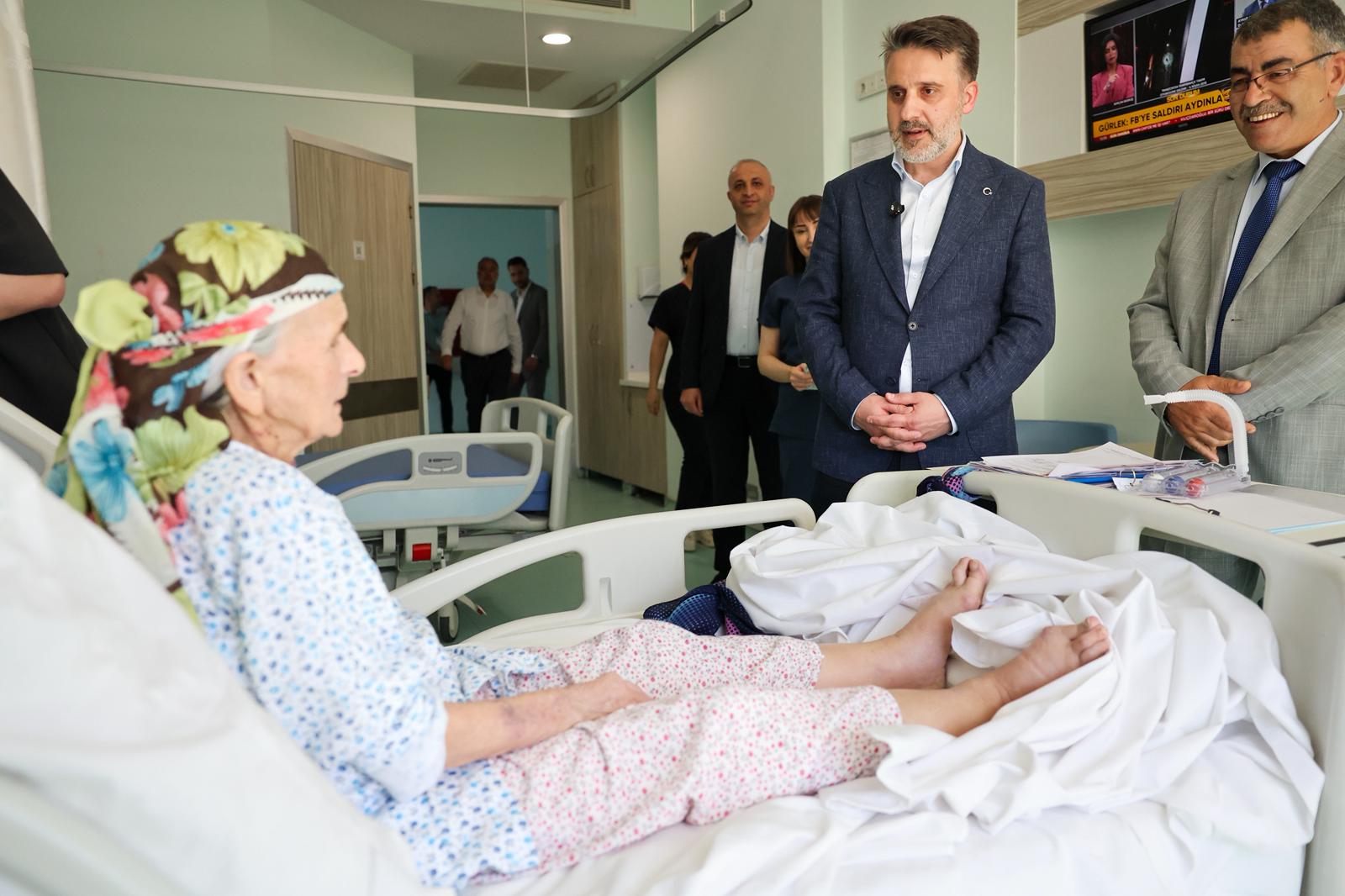 Başkan Vekili Biba'dan bayramda gönül ziyaretleri 