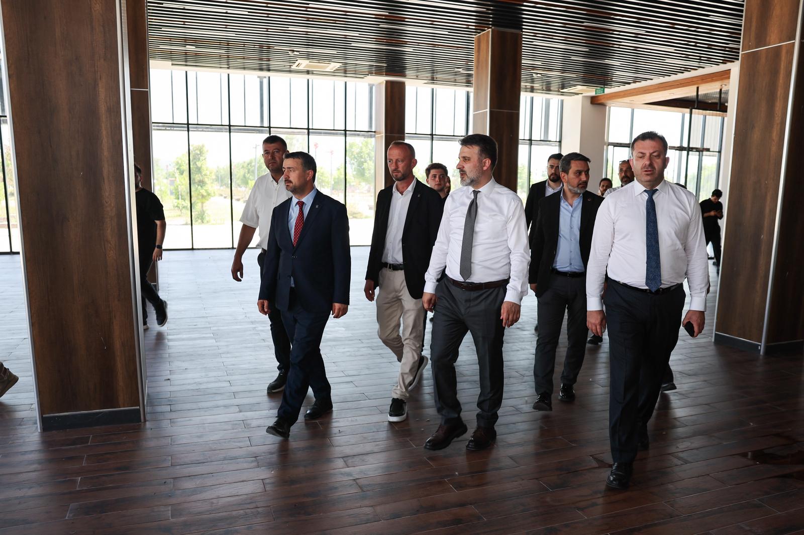 Başkan Vekili Biba: Mustafakemalpaşa hak ettiği hizmetleri alacak 