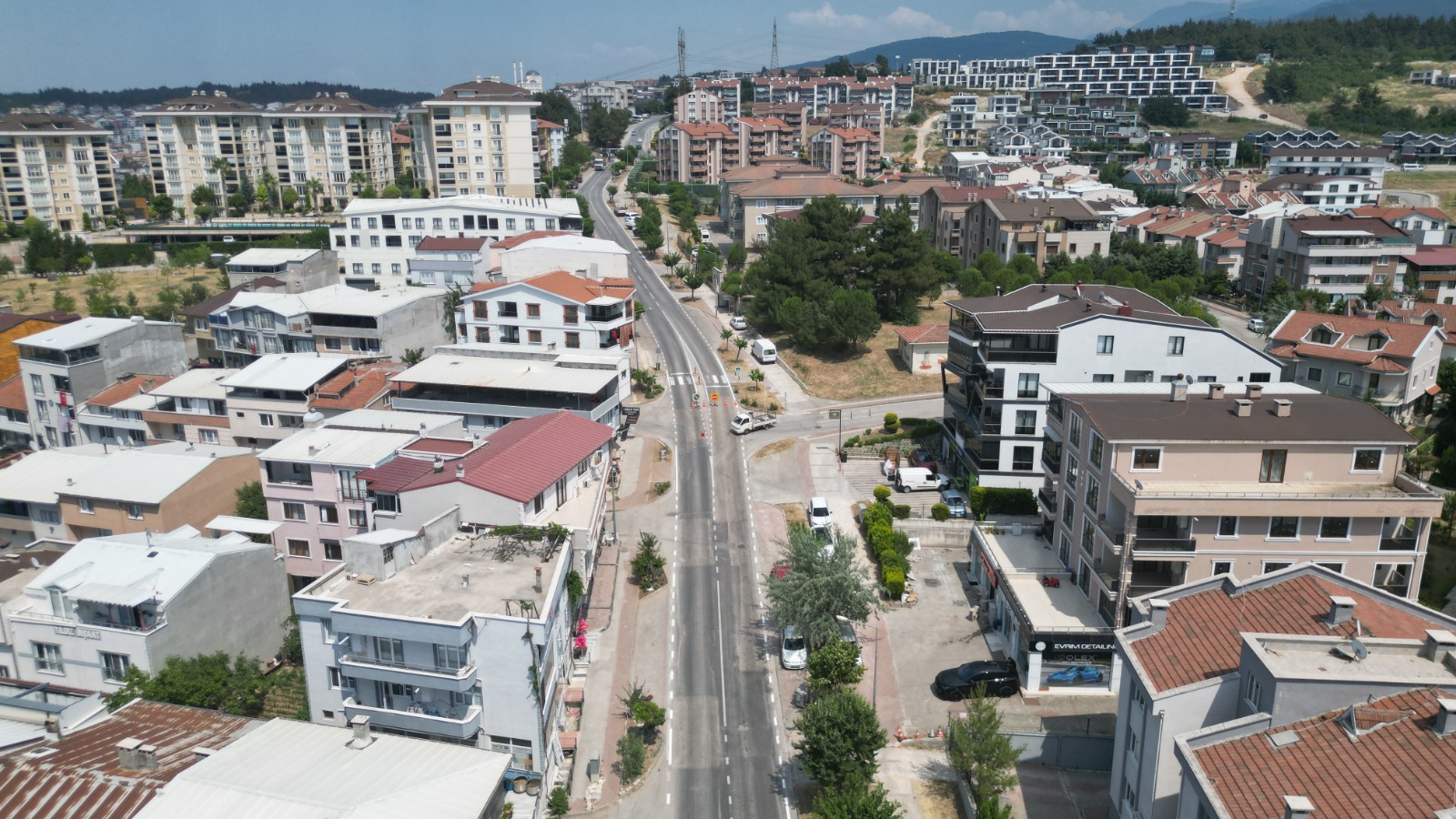 Bursa Üçevler Mahallesi’nde Asfalt Yenileme Çalışmaları Başladı 5 Bursa Üçevler Mahallesi’nde Asfalt Yenileme Çalışmaları Başladı