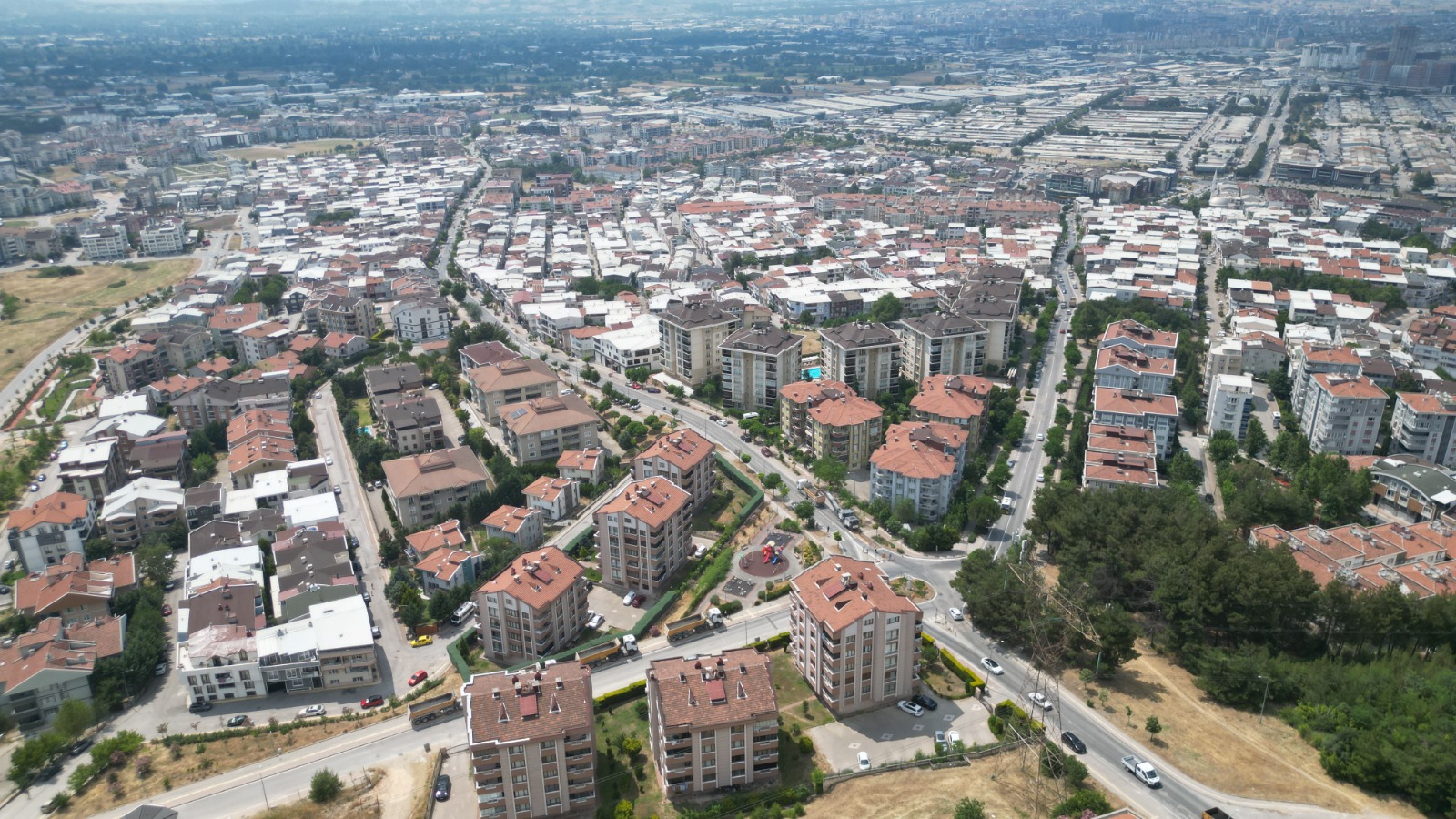 Bursa Üçevler Mahallesi’nde Asfalt Yenileme Çalışmaları Başladı 8 Bursa Üçevler Mahallesi’nde Asfalt Yenileme Çalışmaları Başladı