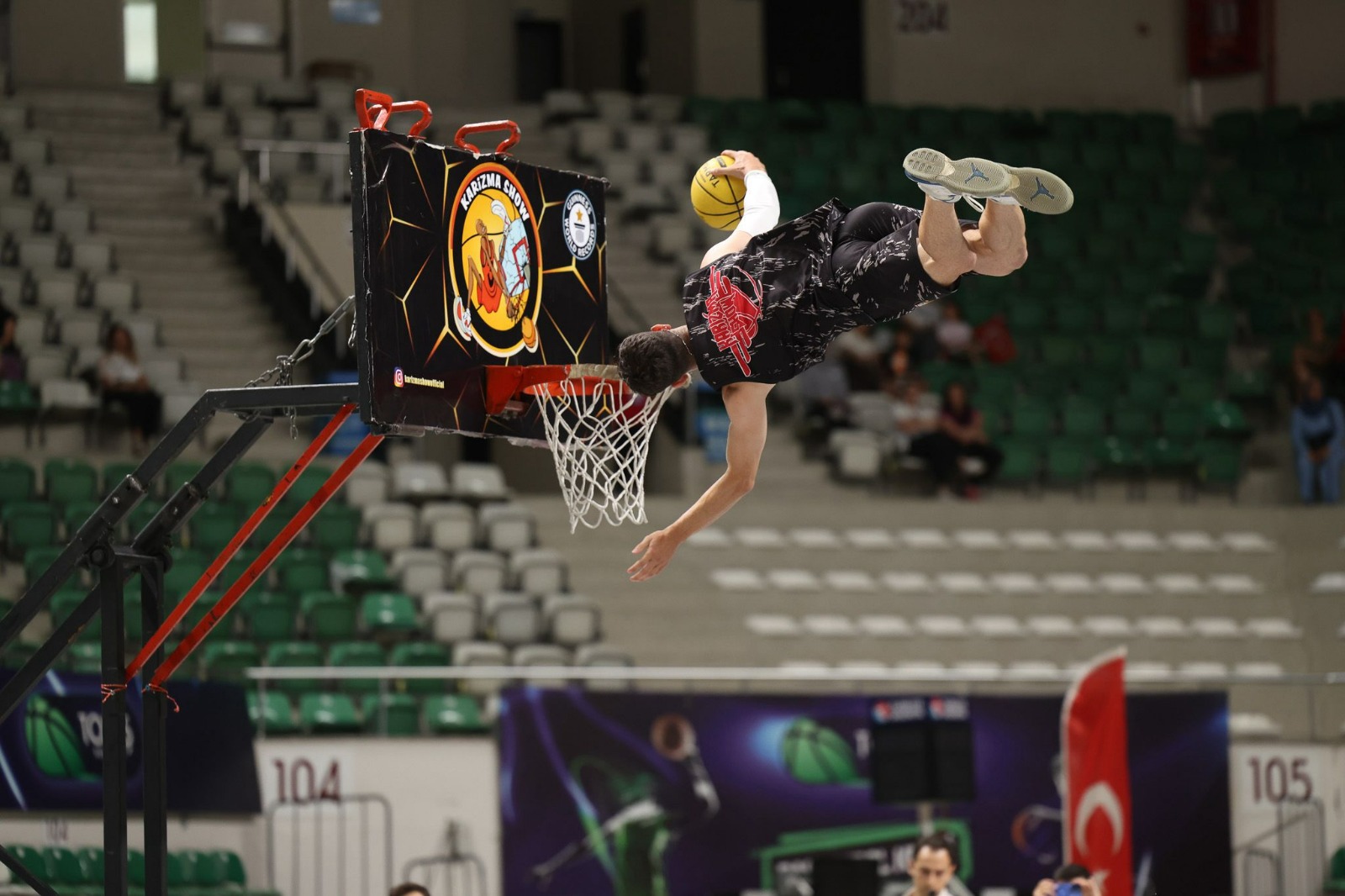 Bursa’da 30 Bin Çocuk Yaz Tatilini Sporla Değerlendirecek 6 Bursa’da 30 Bin Çocuk Yaz Tatilini Sporla Değerlendirecek