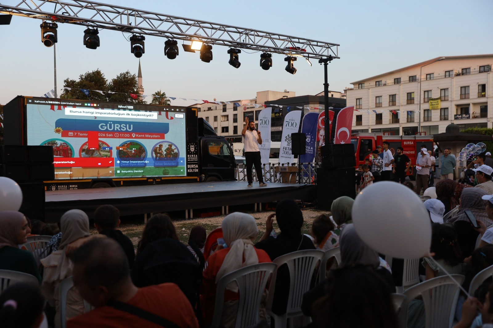 Gürsu'da İlçe Şenlikleri Coşkusu Devam Ediyor