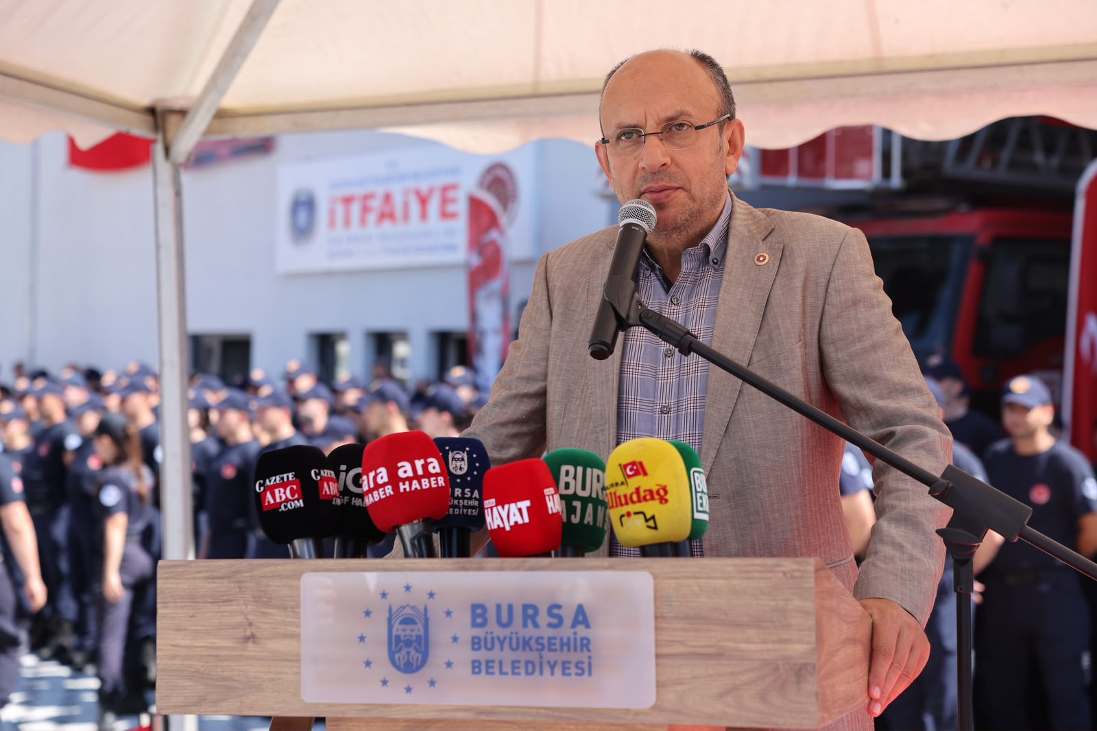 Büyükorhan’a Yeni ve Tam Donanımlı İtfaiye Hizmet Binası Açıldı 4 Büyükorhan’a Yeni ve Tam Donanımlı İtfaiye Hizmet Binası Açıldı