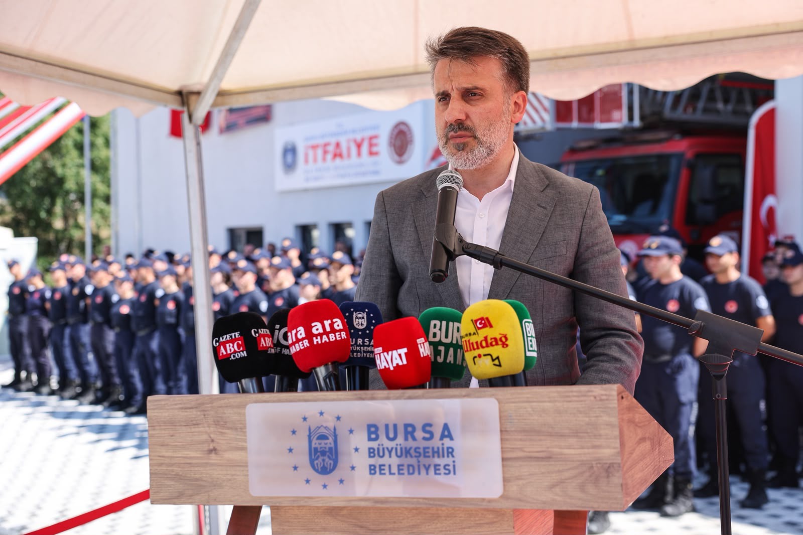 Büyükorhan’a Yeni ve Tam Donanımlı İtfaiye Hizmet Binası Açıldı 8 Büyükorhan’a Yeni ve Tam Donanımlı İtfaiye Hizmet Binası Açıldı