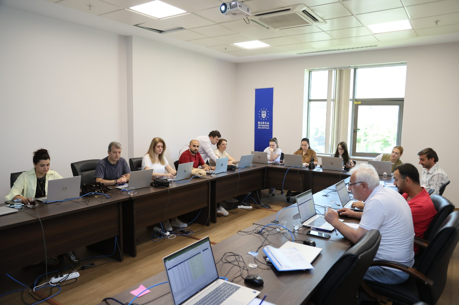 Gemlik Belediyesi Personeline Excel Eğitimi Verildi