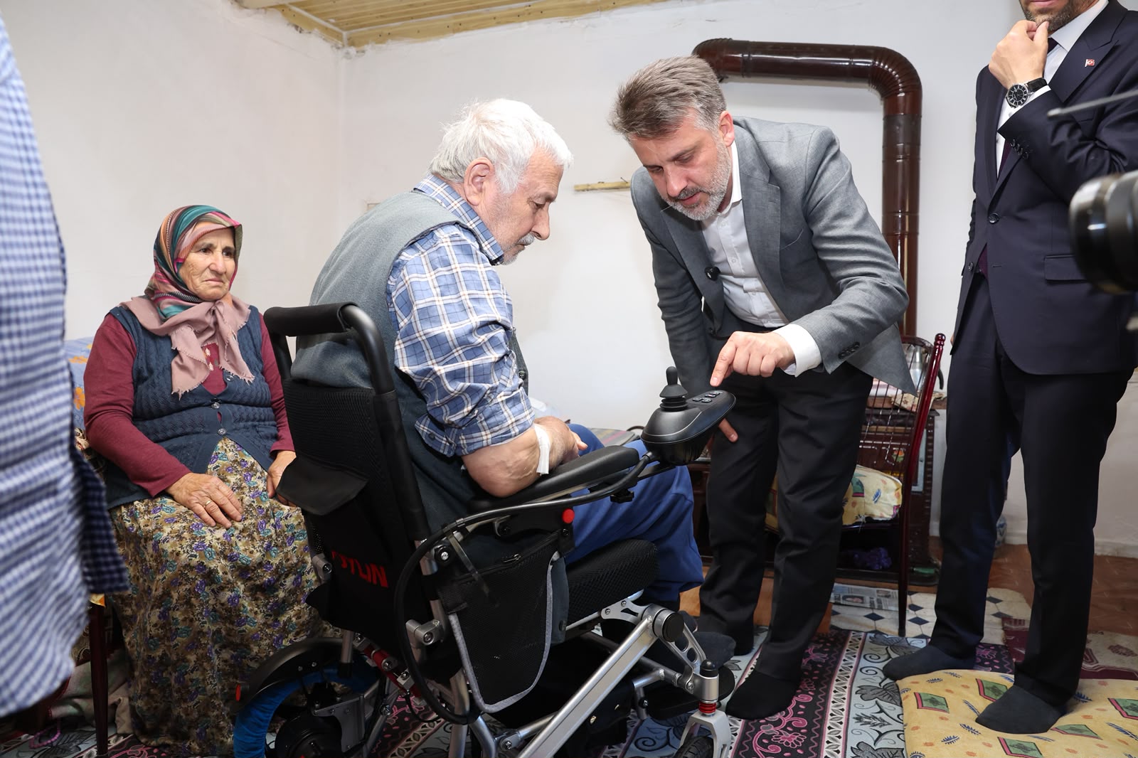 Başkan Vekili Şahin Biba, Akülü Sandalye Talebini Yerinde Karşıladı
