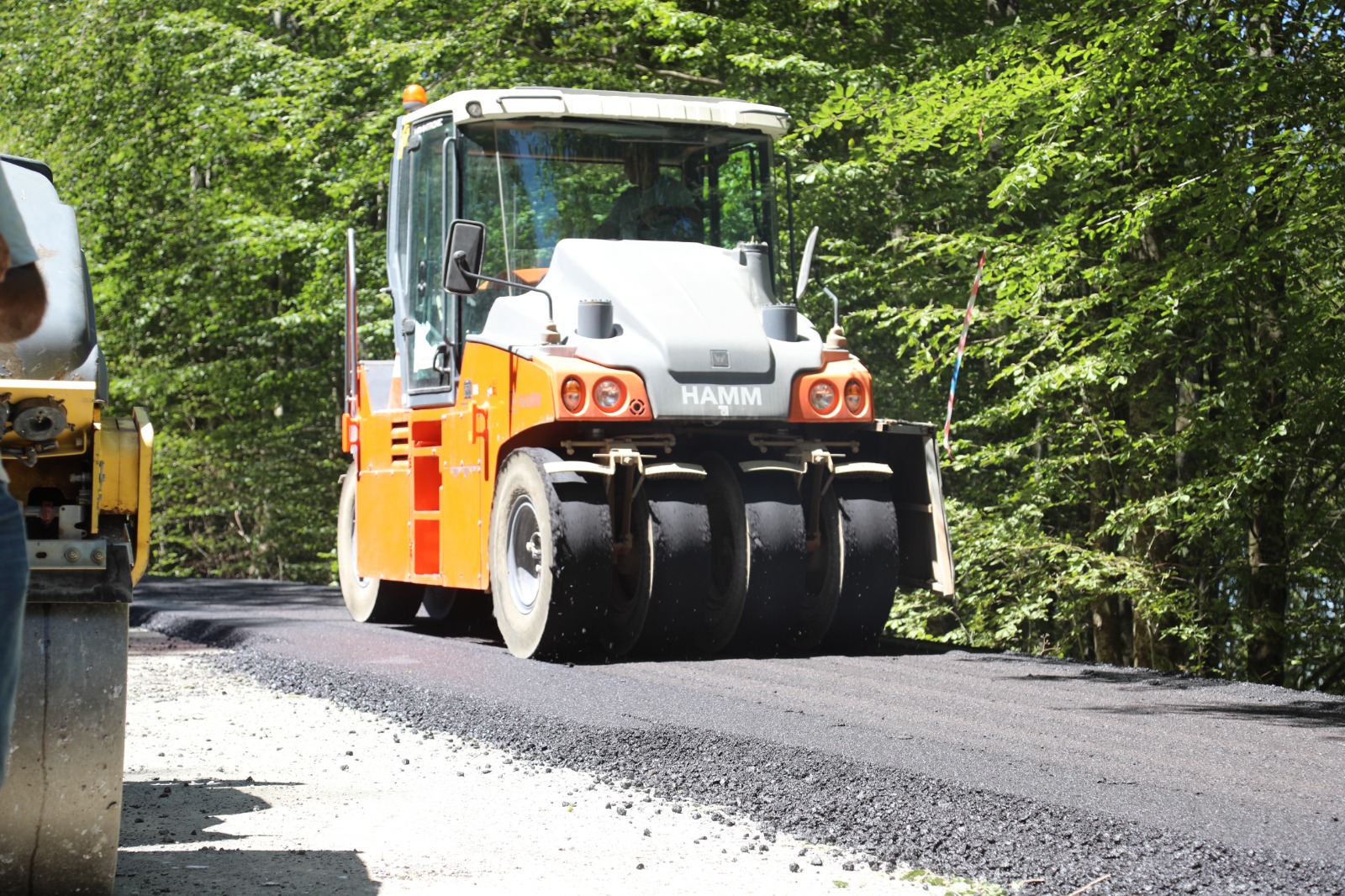 Bursa Büyükşehir’den İznik’te Ulaşımı Kolaylaştıracak Yol Yenileme Çalışması