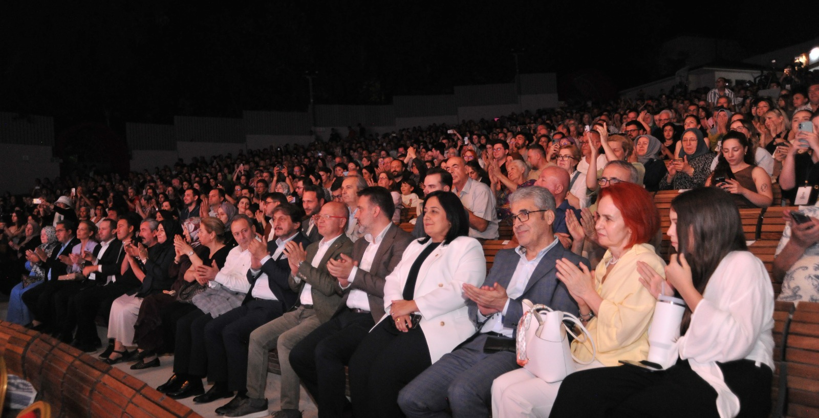 38. Uluslararası Altın Karagöz Halk Dansları Yarışması’nda Şampiyon Uruguay Oldu
