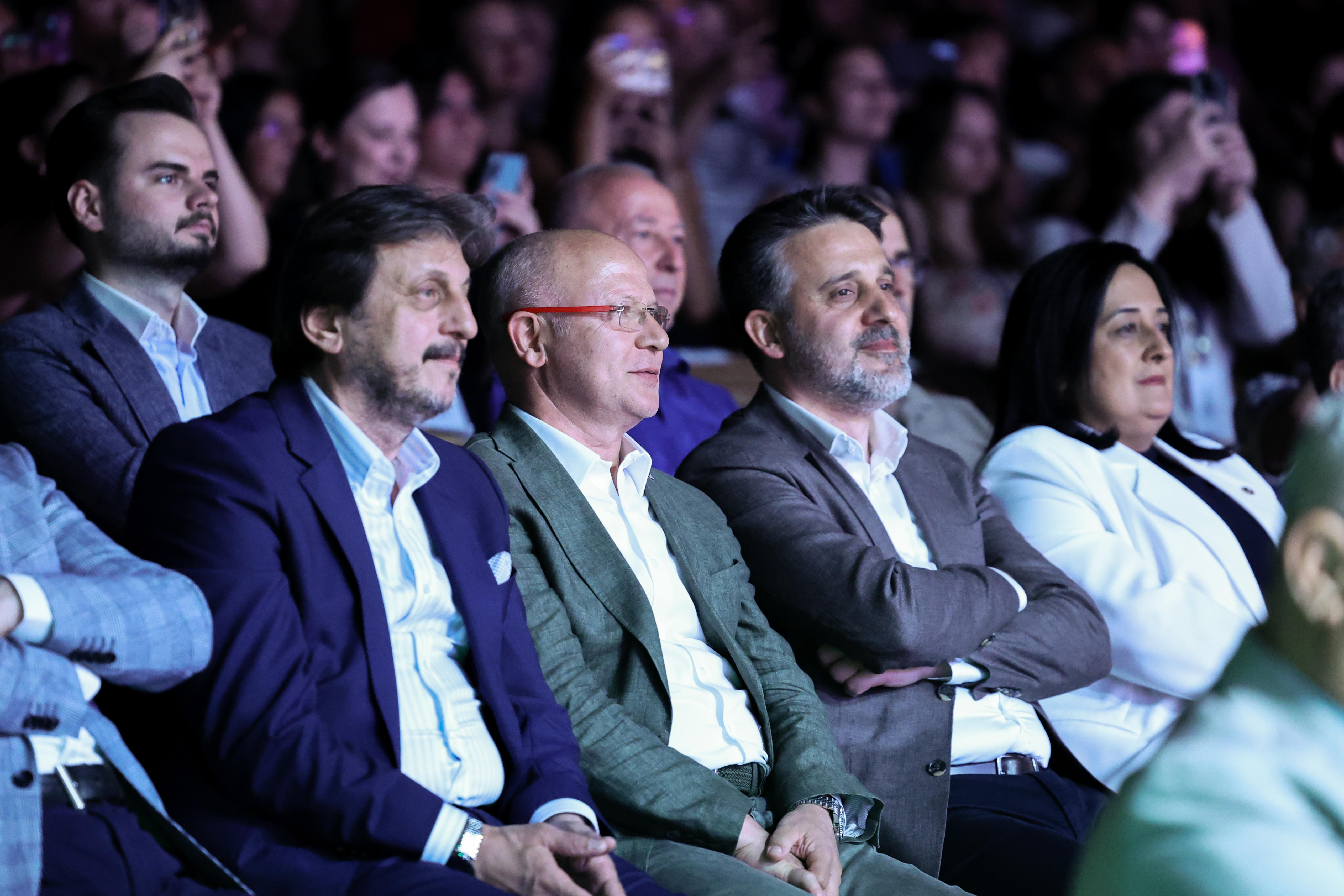 38. Uluslararası Altın Karagöz Halk Dansları Yarışması’nda Şampiyon Uruguay Oldu