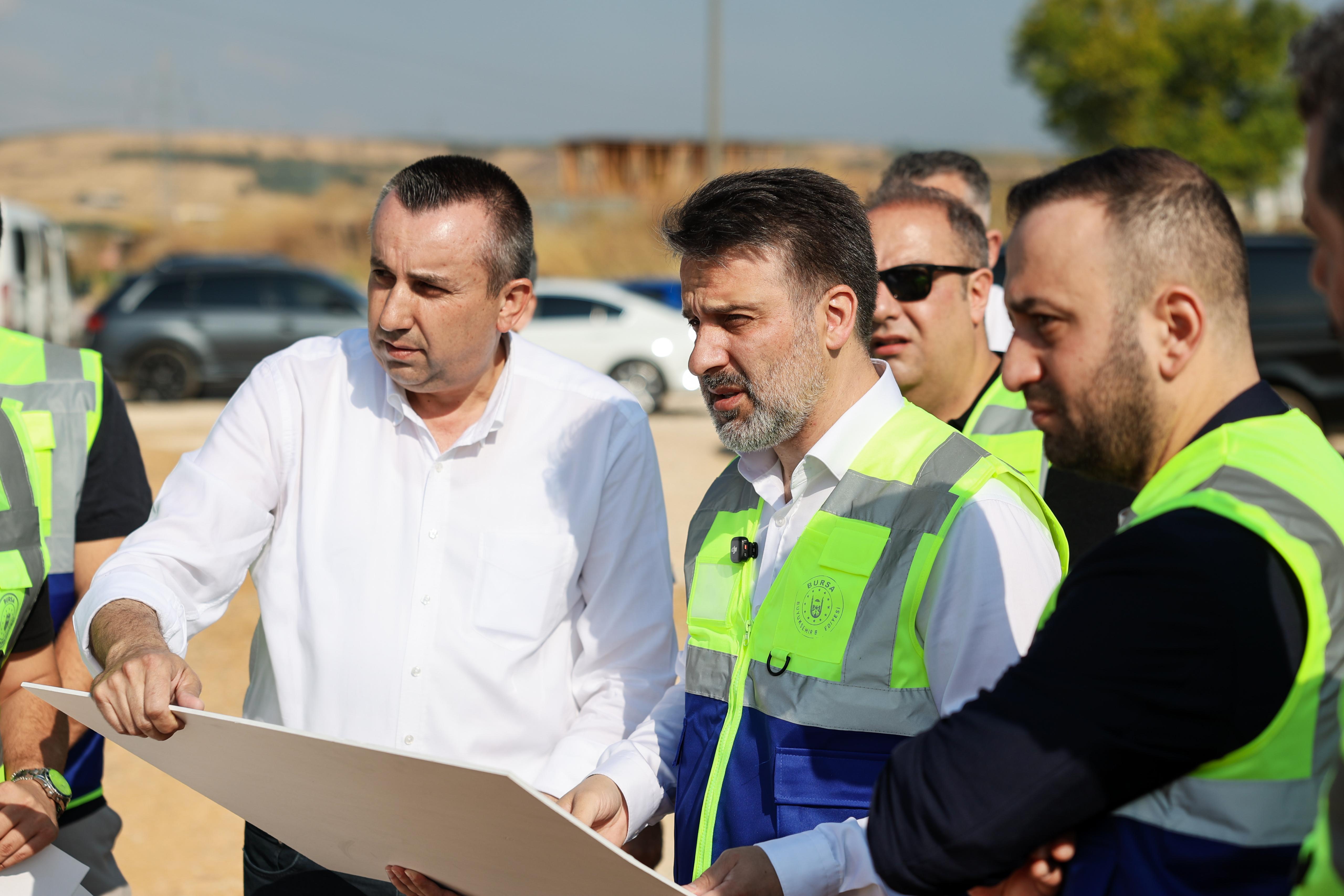 Başkan Vekili Biba Nilüfer’de Ulaşımı Rahatlatacak Yol Projelerini İnceledi 5 Başkan Vekili Biba Nilüfer’de Ulaşımı Rahatlatacak Yol Projelerini İnceledi