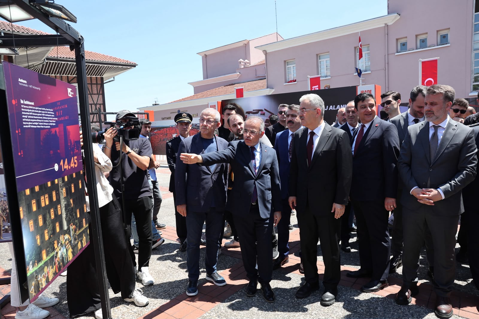Bursa’da 15 Temmuz Anma Programı Şehitlik Ziyaretleriyle Başladı