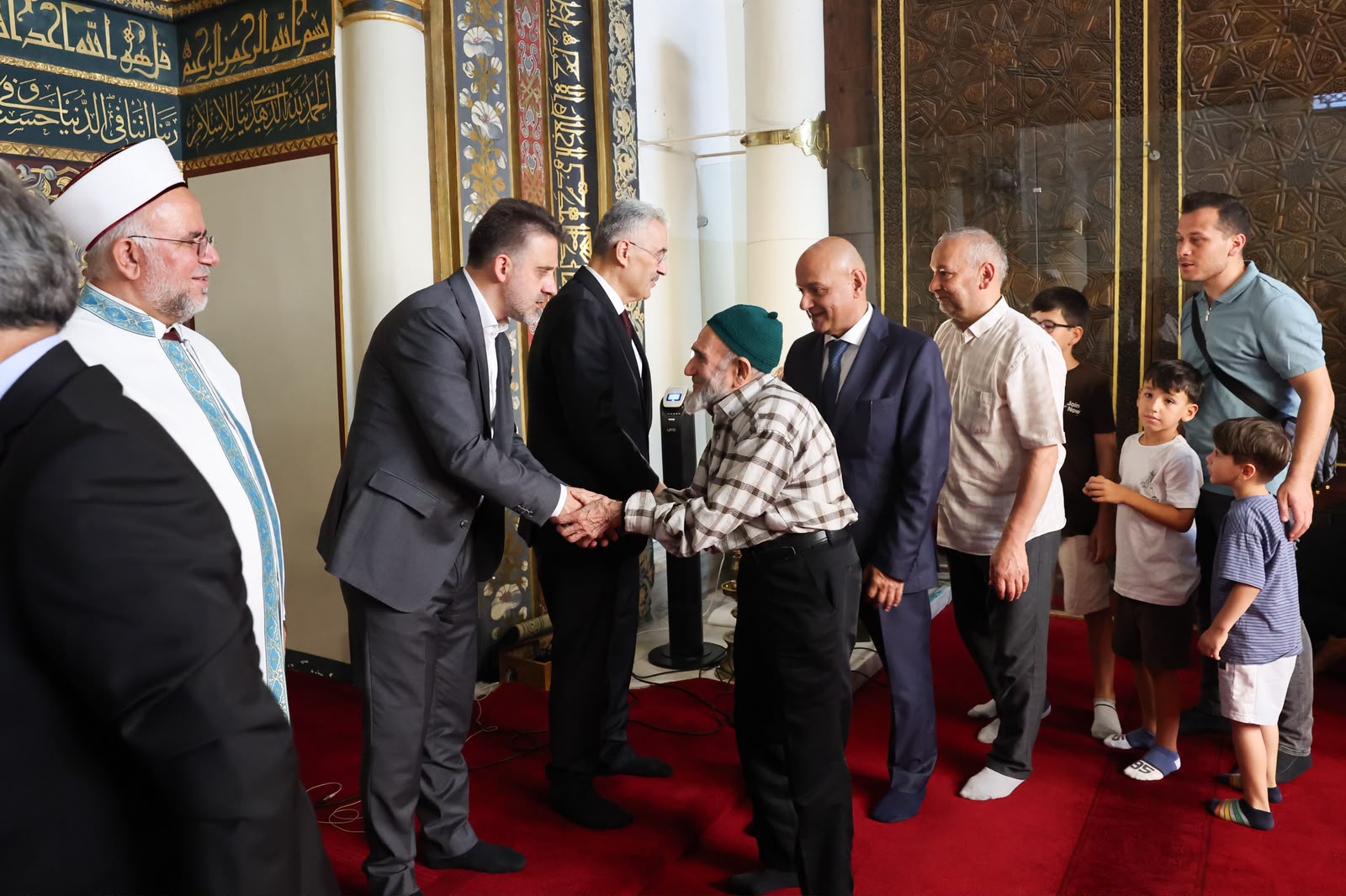 Bursa’da 15 Temmuz Anma Programı Şehitlik Ziyaretleriyle Başladı