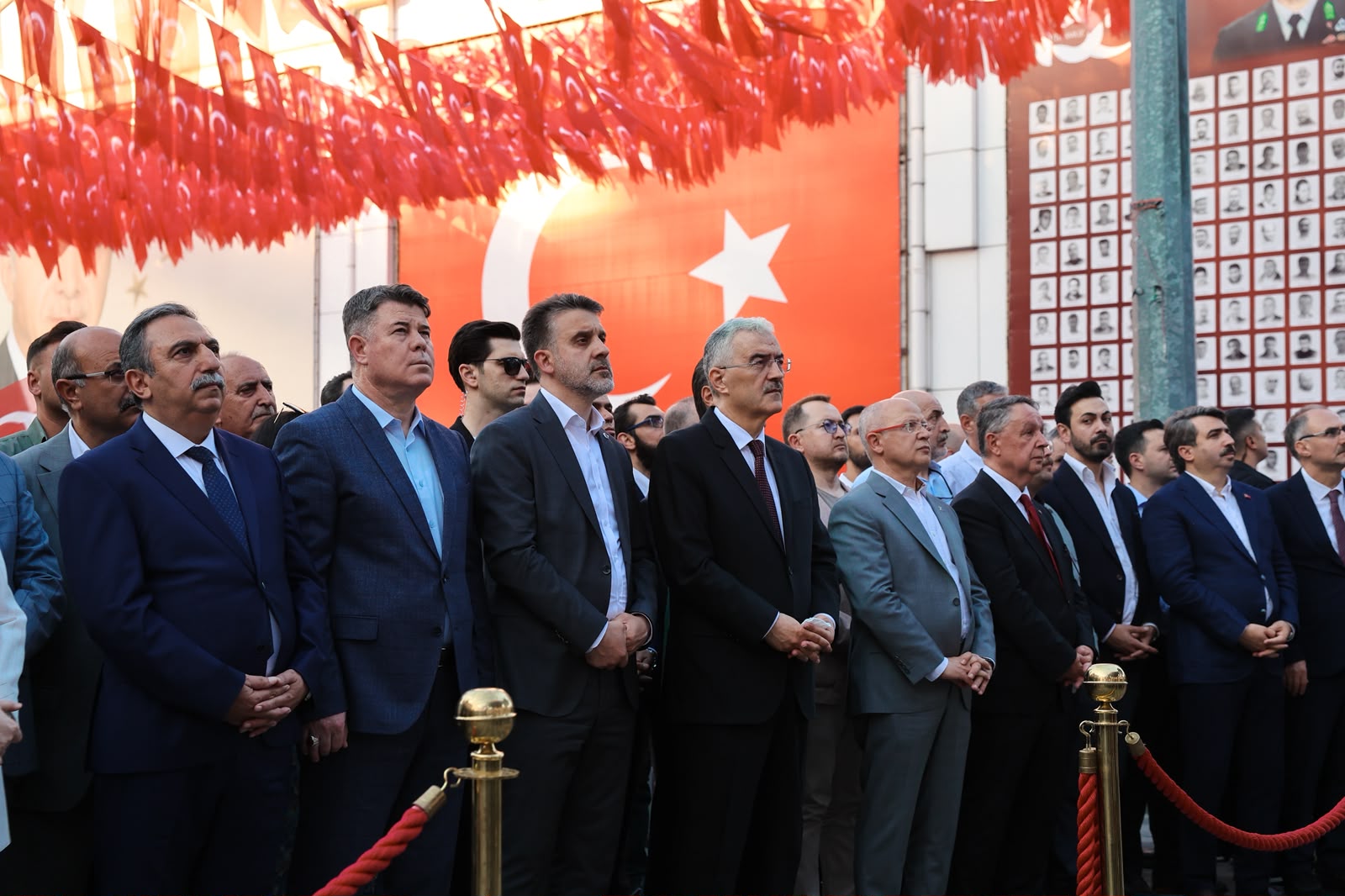 Bursa'da 15 Temmuz Demokrasi ve Milli Birlik Günü Coşkuyla Anıldı 9 Bursa'da 15 Temmuz Demokrasi ve Milli Birlik Günü Coşkuyla Anıldı