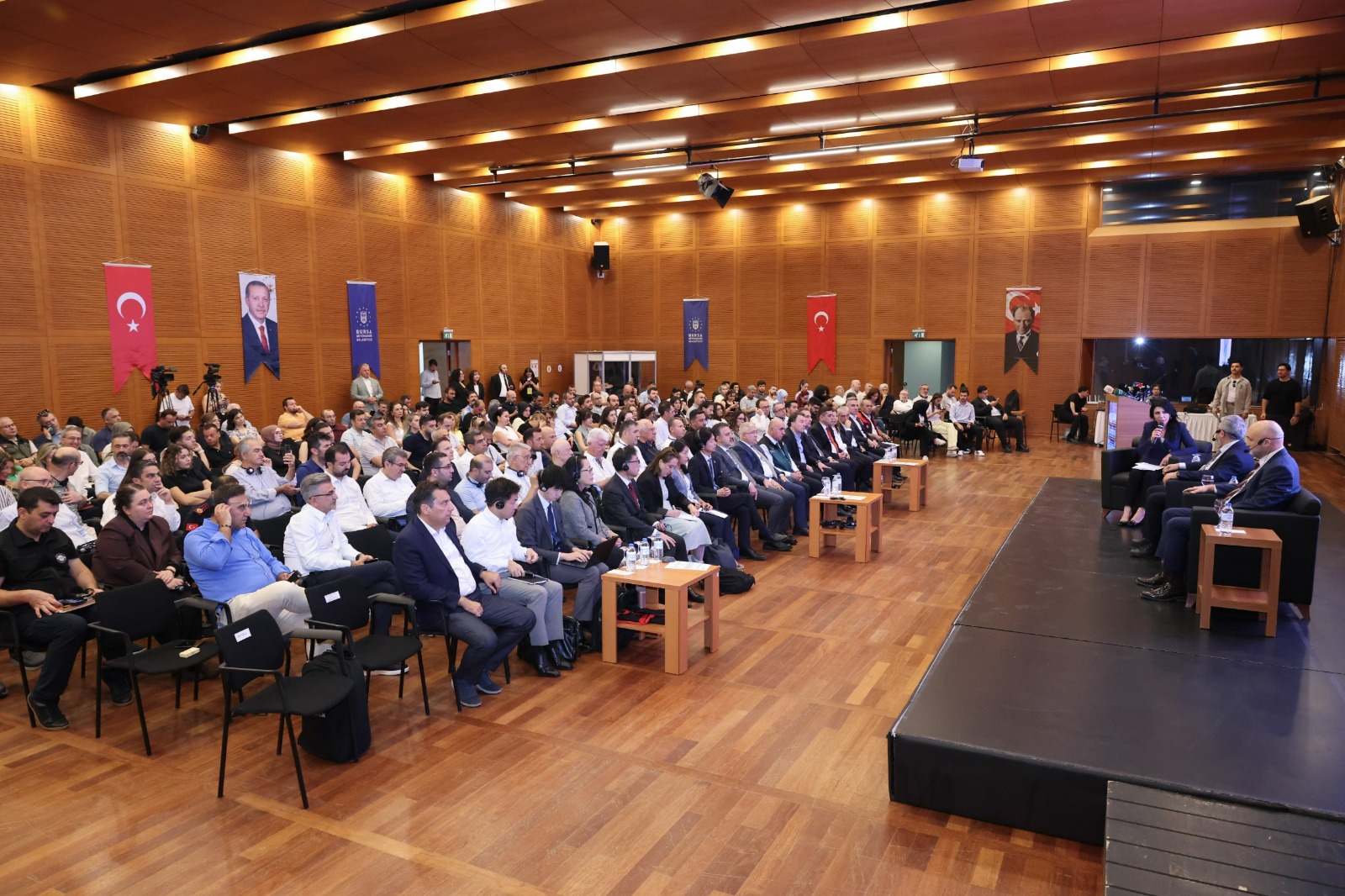 Başkan Vekili Biba: Dirençli Bursa için güçlü bir veri altyapısı oluşturduk 