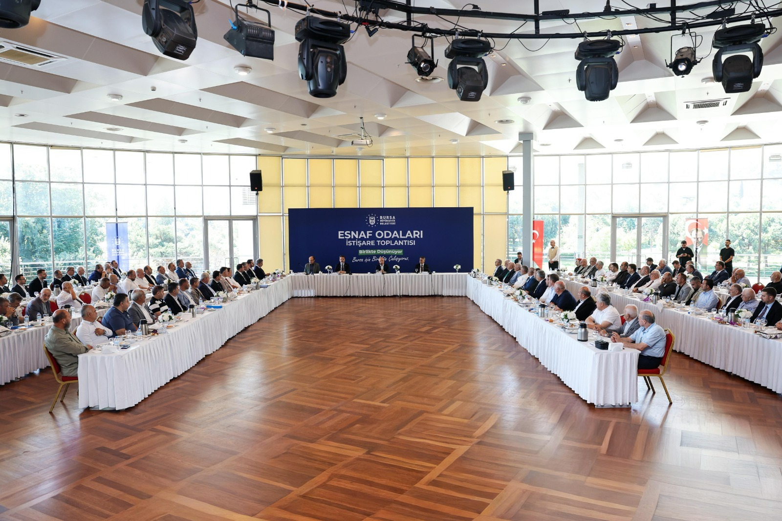 Başkan Vekili Şahin Biba: “Esnafımızın her zaman yanında olacağız” 