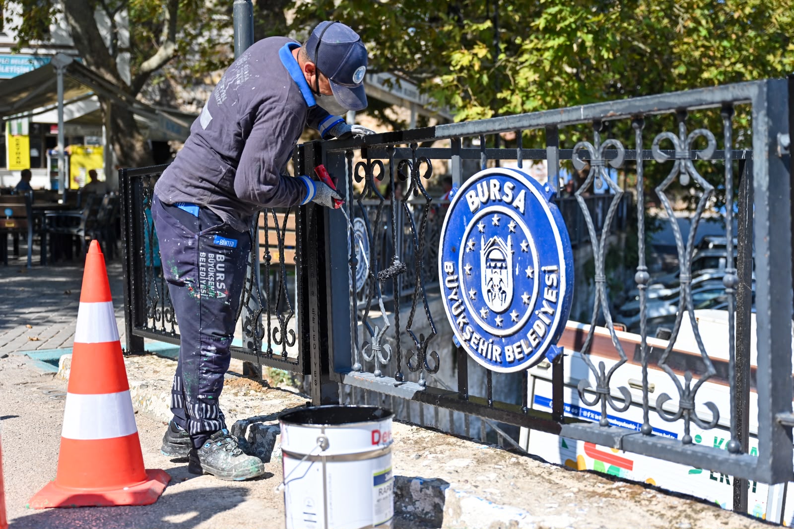 Büyükşehir'den Gölyazı'da kapsamlı bakım çalışması