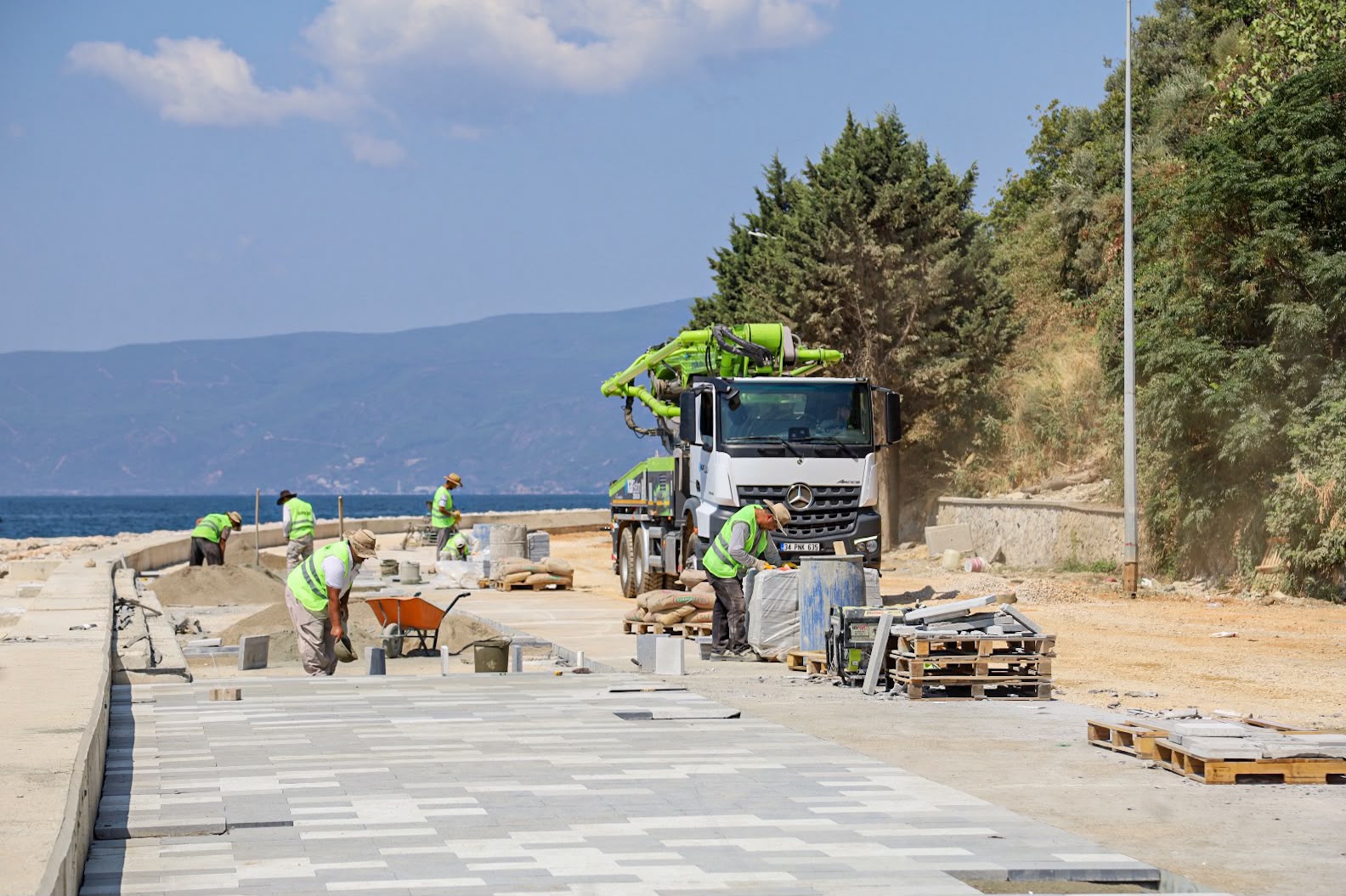 Büyükşehir’den Gemlik sahiline 47 bin metrekarelik dönüşüm hamlesi