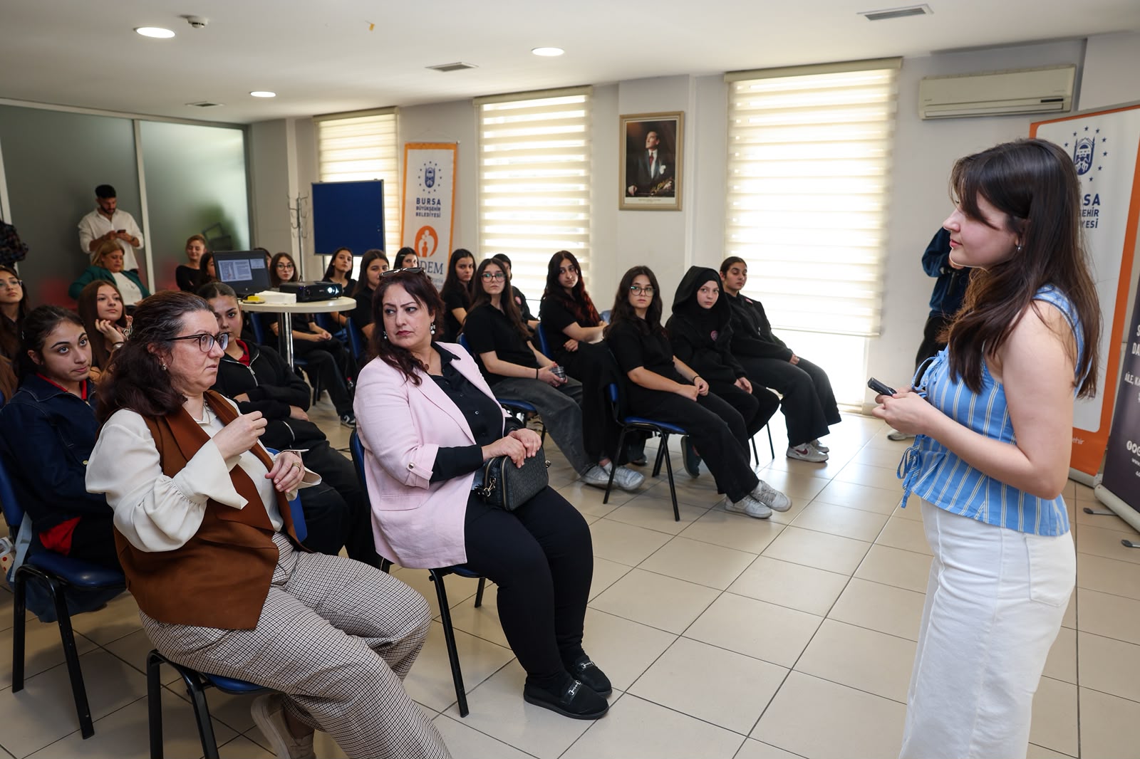 Büyükşehir’den kız çocuklarının haklarına yönelik farkındalık çalışması