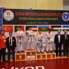 Karateciler madalyalarını aldı 