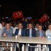 Bursa demokrasi için tek yürek 