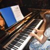 Minik eller dünyanın en özel piyanosunda 