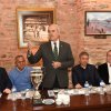 Başkan Altepeden genç şampiyonlara bisiklet hediyesi 