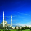 Üniversiteye 4 minareli 20 bin kişilik cami 