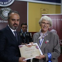 İğne oyası dünya vitrininde 