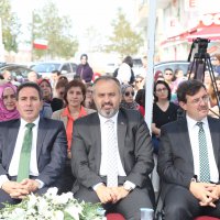 BUSMEK eğitimde çıtayı yükseltiyor 