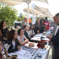 Üniversitelilere her alanda tam destek 