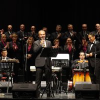 Koro muhtarlar olunca, solist başkan oldu  