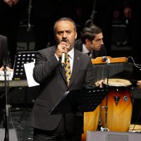 Koro muhtarlar olunca, solist başkan oldu  