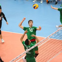 Efeler dört dörtlük 