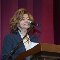 Perde çocuk ve gençler için açıldı 