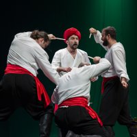 Perde çocuk ve gençler için açıldı 