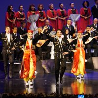 Belkıs Akkale ile sezona merhaba 