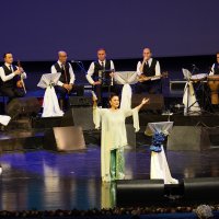 Belkıs Akkale ile sezona merhaba 