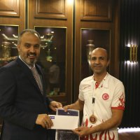 Veteran güreşçilere tam destek  