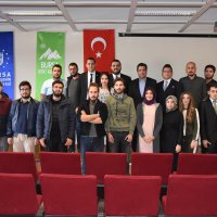 Gençlik Meclisi'nde Cakalıoğlu güven tazeledi 