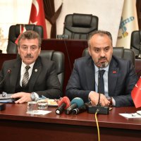 Yenişehir meydanına kavuşuyor 