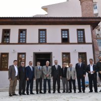 Tarihi tekke gün yüzüne çıktı  