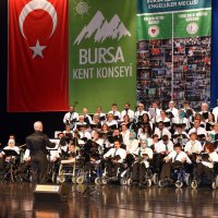 Engelli solistler gönüllerde taht kurdu 